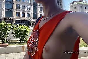 Flashing boobs in the city  Public