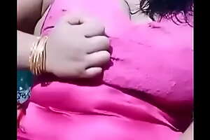 indain aunty showing pussy