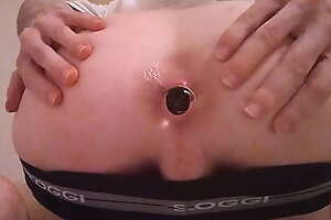 Gaping Hole with buttplug